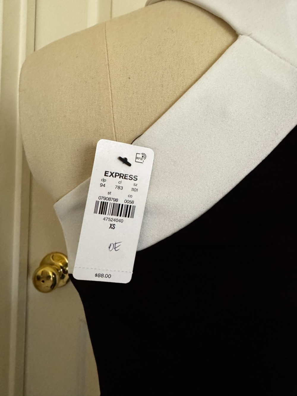 Express Black and White Halter Midi Dress - Picture 3 of 6